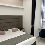 Maison Tritone 4* Rom