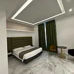 Maison Tritone Rom
