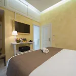 Pensionat Maison Tritone 4*