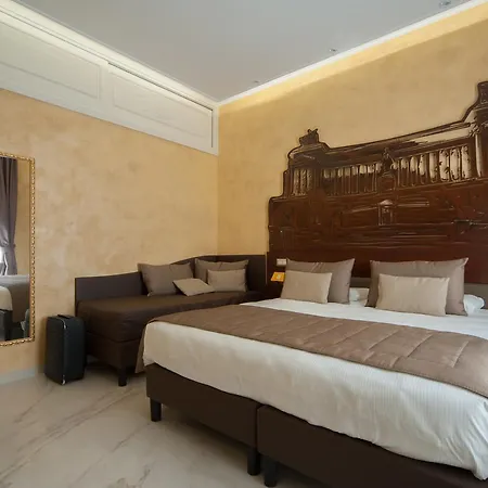 Maison Tritone 4* Róma