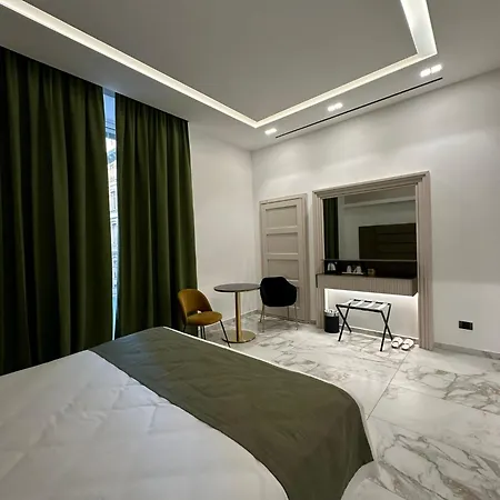 Maison Tritone 4* Roma