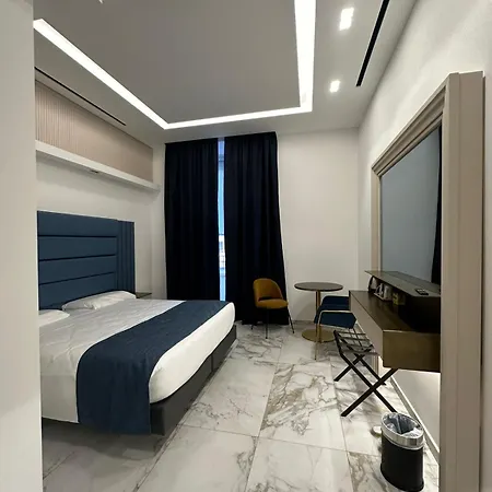 Maison Tritone 4* Roma