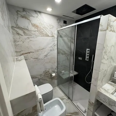 Maison Tritone 4* Rom