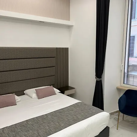 Maison Tritone 4* Roma