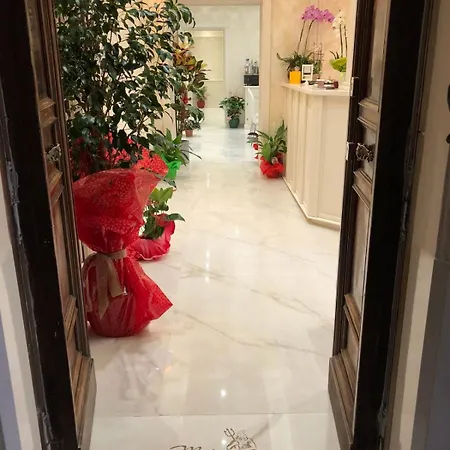 Maison Tritone 4* Roma